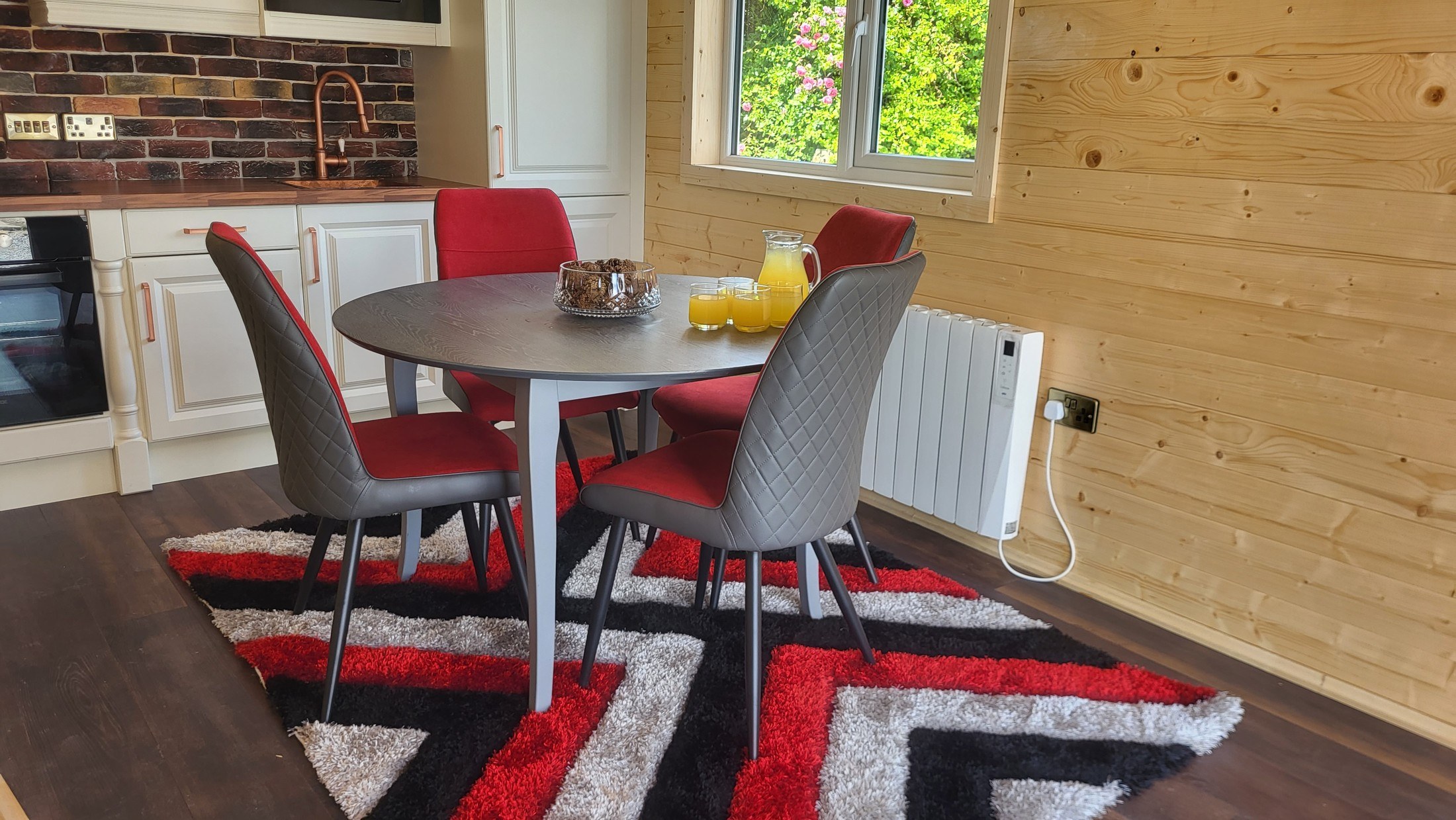 Round Warrington Dining Set with 4 Red Chairs