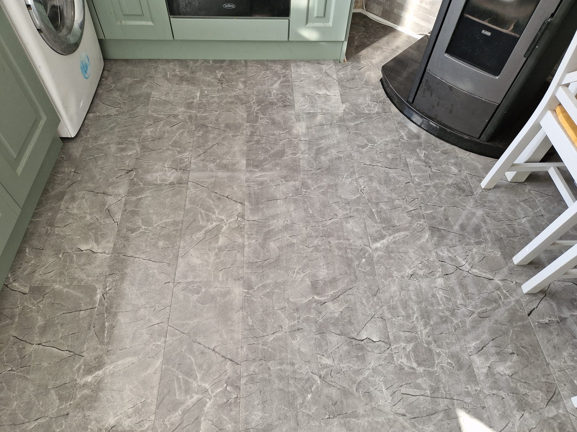 Aqualine Slate tile-effect flooring in a fitted customer room