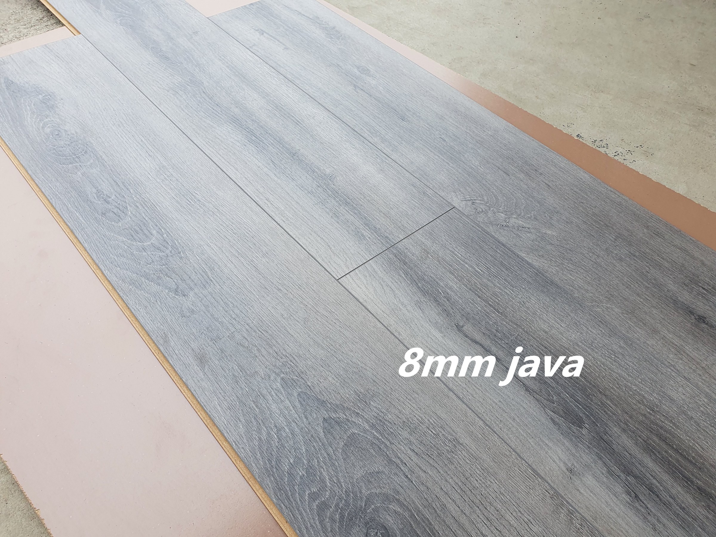 Java Grey — 8mm Urban Floorpan Range
