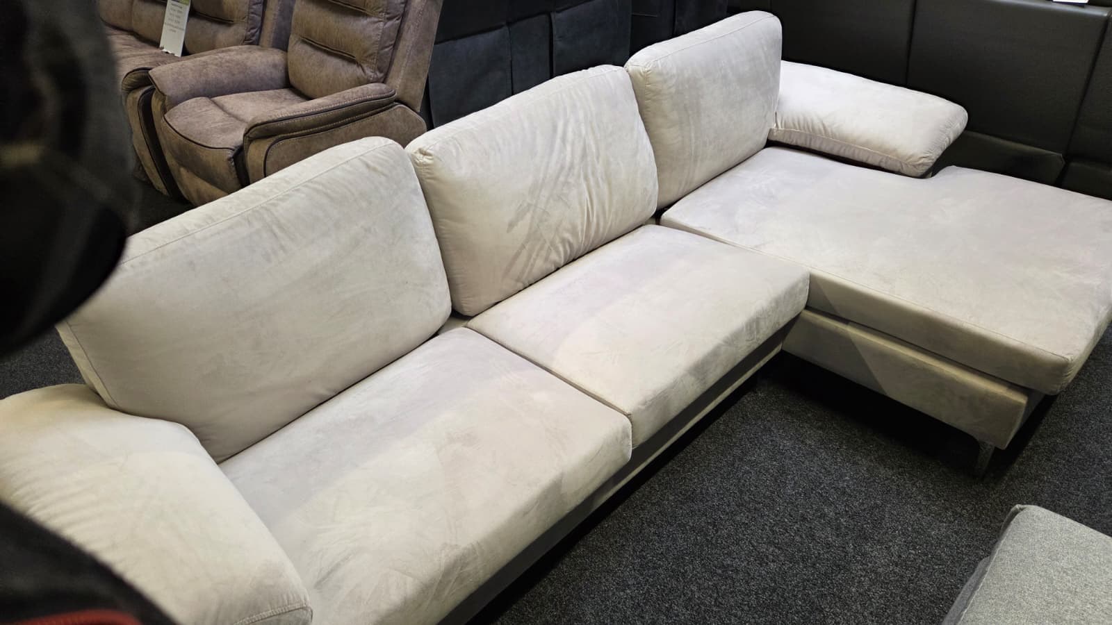 Frankfurt Corner Sofa — light-grey